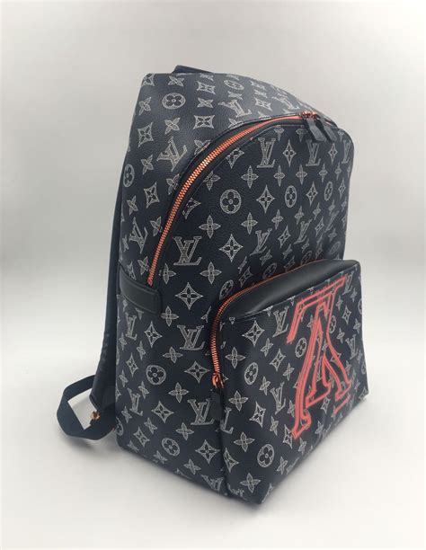 louis vuitton apollo backpack upside down logo authentication